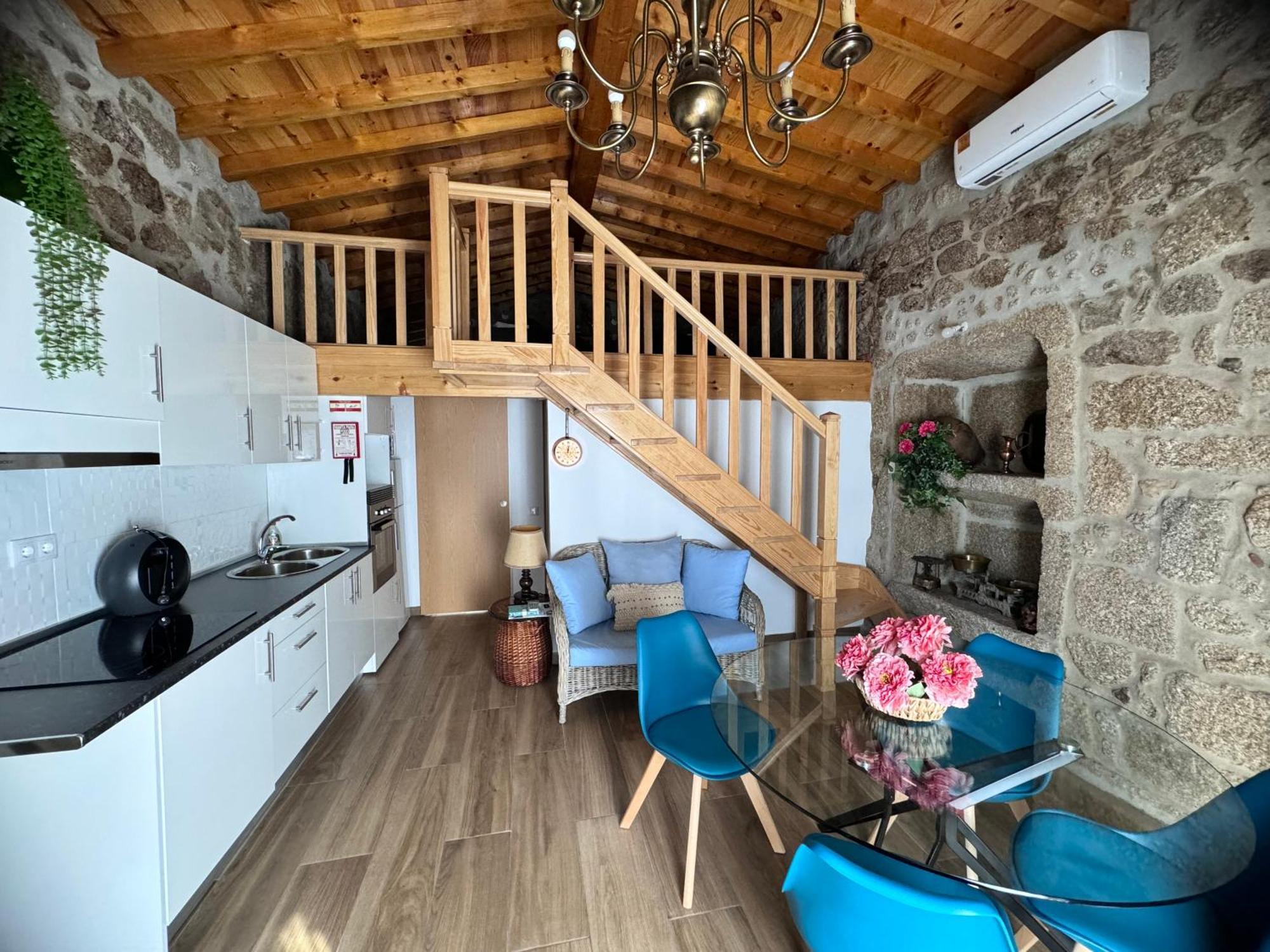 Casa Da Vila - Apartamento Duplex Alpedrinha Екстериор снимка